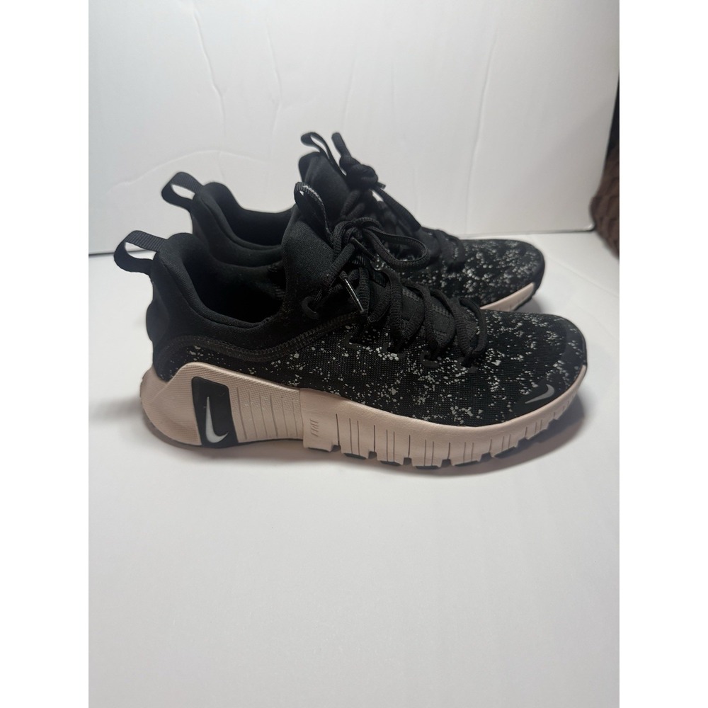 Nike Womens Free Metcon 6 SE Black Silt Red Shoes Sz 7 New HV2017-001